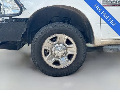 Used 2018 RAM 2500 Tradesman w/ Chrome Appearance Group AWD/4WD image 20