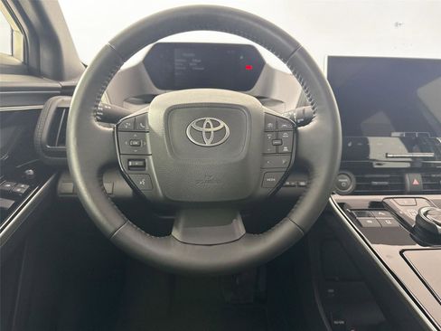 Used 2024 Toyota bZ4X XLE image 33