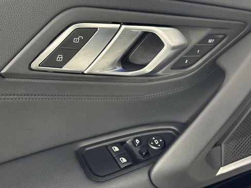 Used 2025 BMW Z4 M40i w/ Premium Package image 13