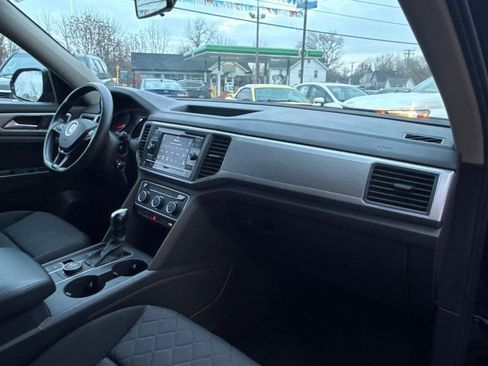 Used 2018 Volkswagen Atlas S image 16