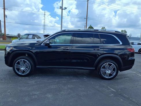 Used 2025 Mercedes-Benz GLS 450 4MATIC image 28