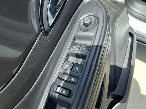 Used 2019 Buick Encore Preferred FWD image 21