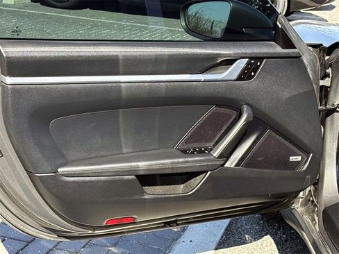 Used 2020 Porsche 911 Carrera image 13