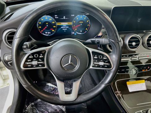 Used 2020 Mercedes-Benz C 300 4MATIC Sedan image 11