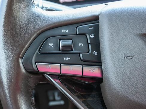 Used 2022 Cadillac Escalade Sport w/ Touring Package AWD/4WD image 37
