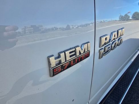 Used 2016 RAM 1500 Lone Star image 10