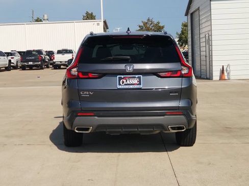 Used 2023 Honda CR-V Sport Touring image 6