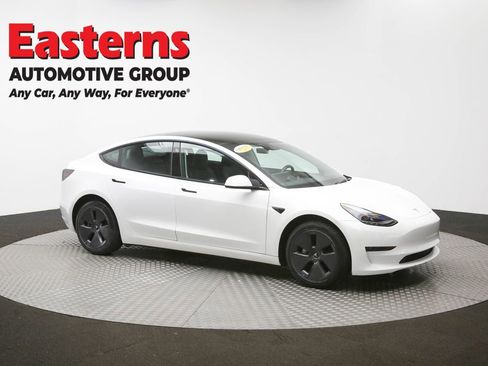 Used 2023 Tesla Model 3 Standard Range image 58