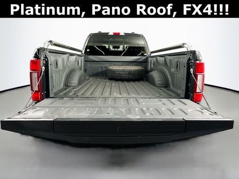 Used 2022 Ford F250 Platinum w/ FX4 Off-Road Package image 29