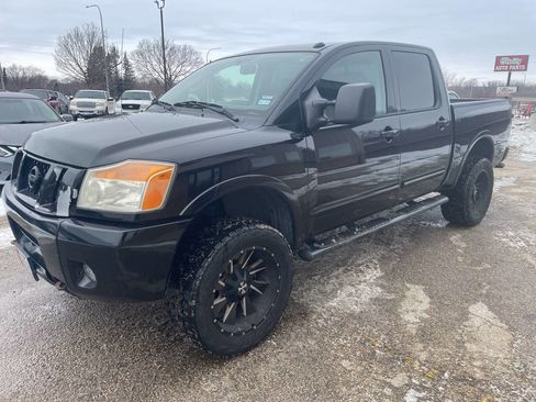 Used 2014 Nissan Titan PRO-4X w/ Pro-4x Luxury Package image 4