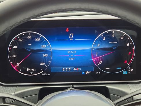 New 2025 Mercedes-Benz C 300 4MATIC Sedan image 20