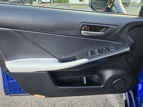 Used 2022 Lexus IS 350 F Sport image 16