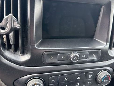 Used 2019 Chevrolet Colorado W/T w/ WT Convenience Package image 8