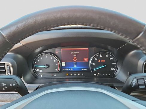 Used 2024 Ford Explorer Limited image 22