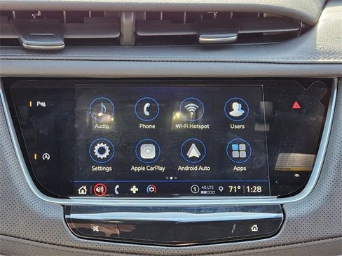 New 2026 Cadillac XT5 Luxury image 22