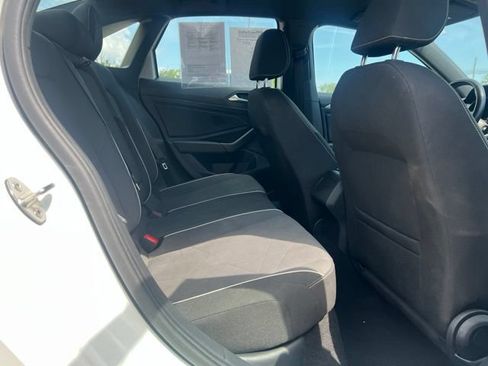 Used 2025 Volkswagen Jetta Sport FWD image 19