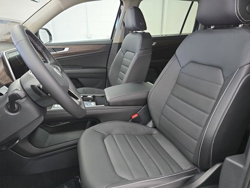 New 2026 Volkswagen Atlas SEL image 16