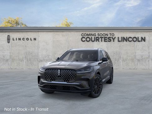 New 2026 Lincoln Aviator Black Label w/ Dynamic Handling Package image 2