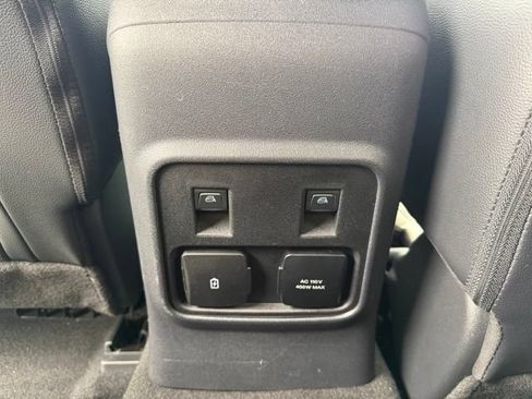 Certified 2023 Ford Bronco Wildtrak AWD/4WD image 22
