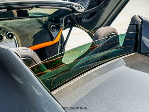 Used 2019 McLaren 570S Spider image 45
