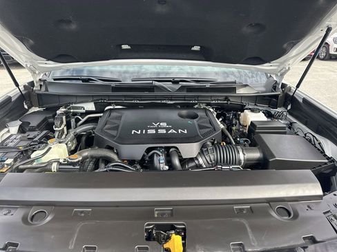 Used 2025 Nissan Armada PRO-4X image 36