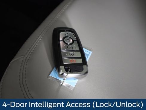 New 2026 Ford Expedition Active AWD/4WD image 32