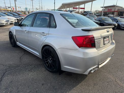 Used 2011 Subaru Impreza WRX STI image 3