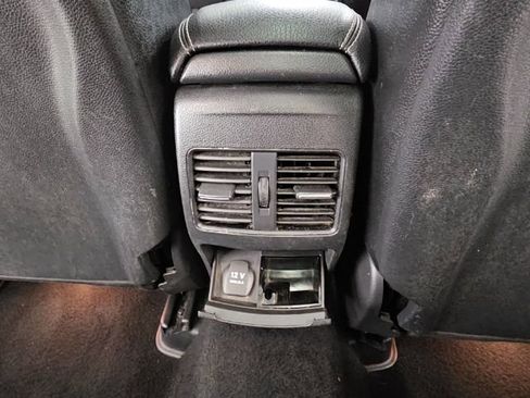 Used 2018 Mercedes-Benz GLA 250 4MATIC w/ Premium Package image 34