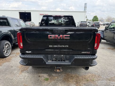 Used 2020 GMC Sierra 2500 AT4 w/ AT4 Premium Package image 7
