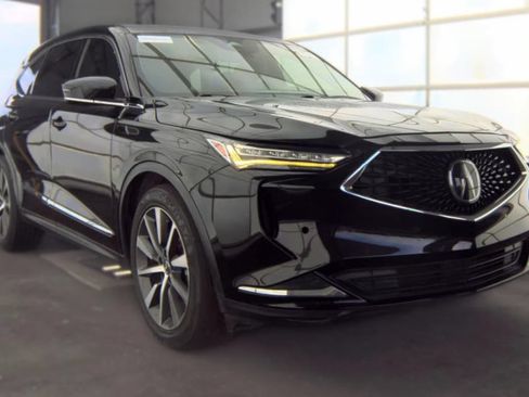 Used 2025 Acura MDX w/ Technology Package FWD image 2