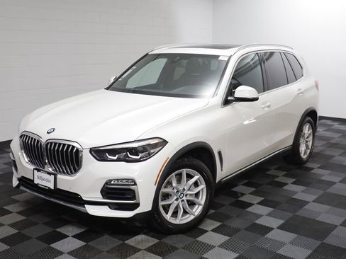 Used 2020 BMW X5 xDrive40i w/ Convenience Package image 2