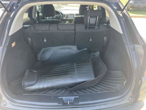 Used 2016 Honda HR-V EX image 8