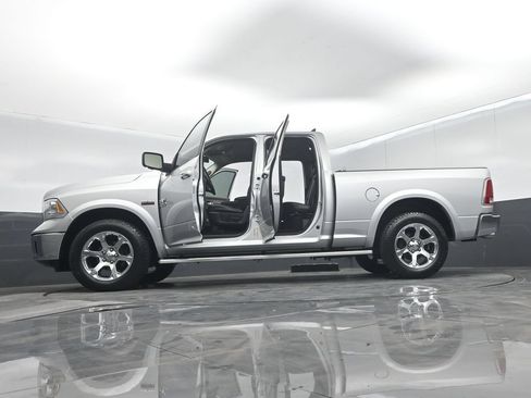 Used 2018 RAM 1500 Laramie RWD image 71