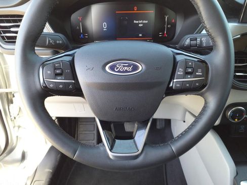 Used 2023 Ford Escape Active image 8