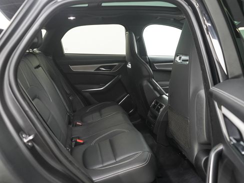 Used 2023 Jaguar F-PACE R-Dynamic S AWD/4WD image 12