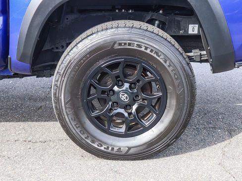 Used 2023 Toyota Tacoma SR5 w/ SX Package image 12