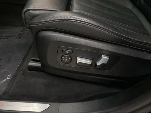 Used 2019 BMW X5 xDrive40i w/ Convenience Package AWD/4WD image 25