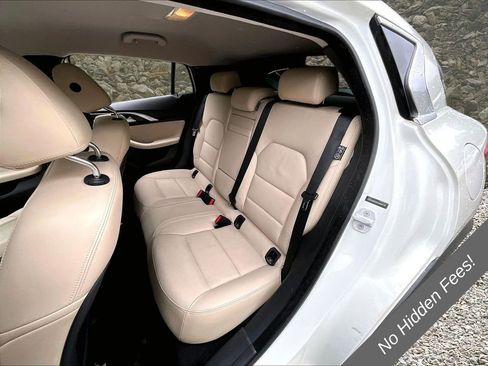 Used 2018 INFINITI QX30 AWD image 22