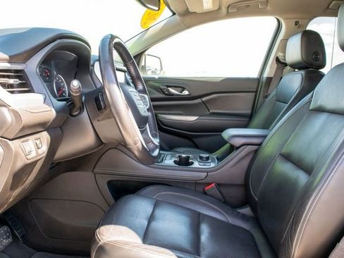 Used 2020 GMC Acadia SLT image 10