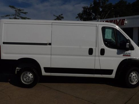 Used 2020 RAM ProMaster 1500 FWD image 2