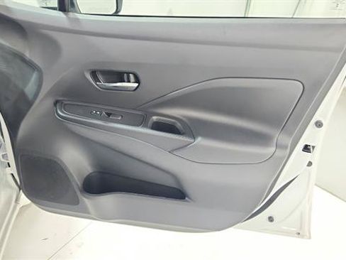 Certified 2025 Nissan Versa SV w/ Trunk Package FWD image 24