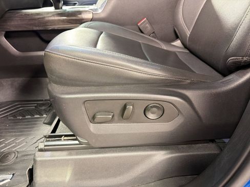 Used 2022 Chevrolet Silverado 1500 LTZ image 13