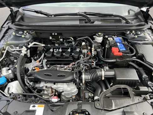 Certified 2024 Honda Accord EX image 36
