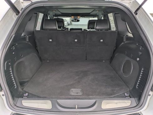 Used 2020 Jeep Grand Cherokee Overland image 11