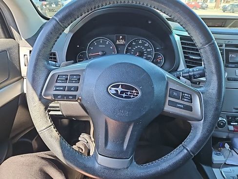 Used 2013 Subaru Outback 2.5i Premium w/ All-Weather Pkg image 15