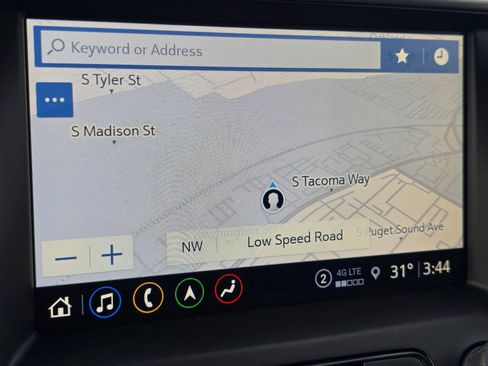 Used 2023 GMC Acadia SLT image 23