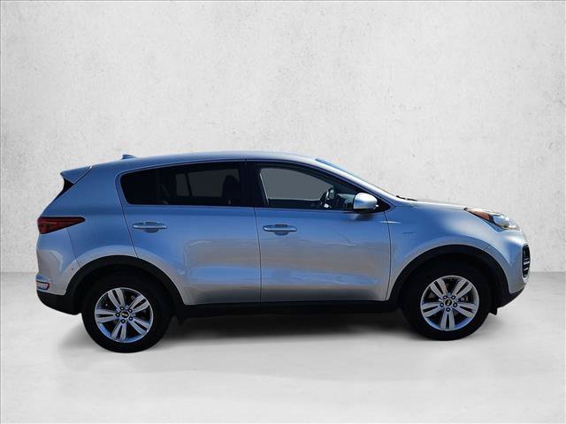 Used 2017 Kia Sportage LX AWD/4WD image 4