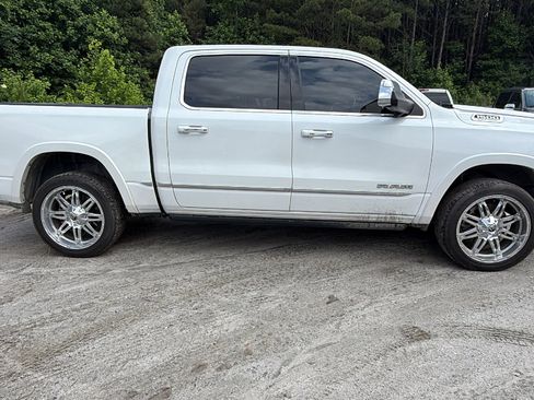 Used 2021 RAM 1500 Limited AWD/4WD image 7