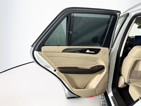 Used 2017 Mercedes-Benz GLE 350 image 27