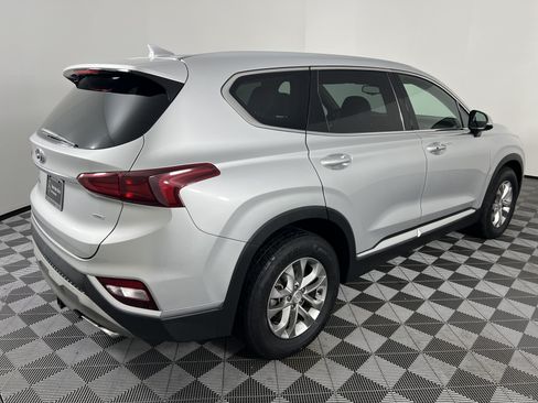 Used 2019 Hyundai Santa Fe SEL AWD/4WD image 13